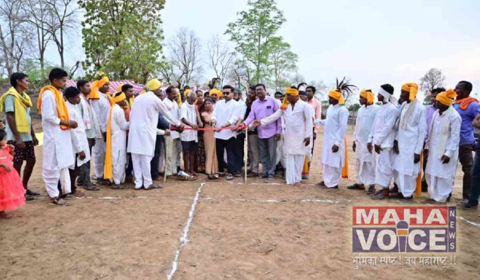 Gadchiroli district Raje Ambrishrao Atram inaugurated the Kabaddi match